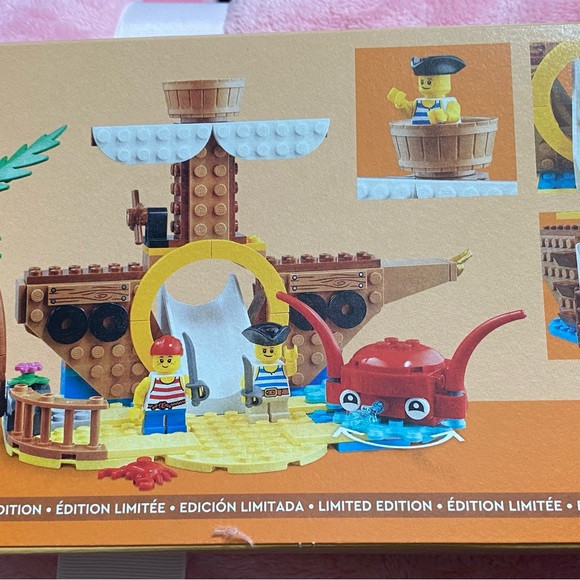 Limited Edition Lego Pirate Ship Playground - Picture 2 of 2